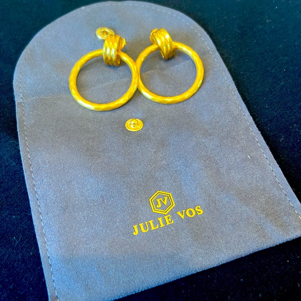 NWOT Julie Vos 24 karat gold over brass Savannah Door Knocker earrings